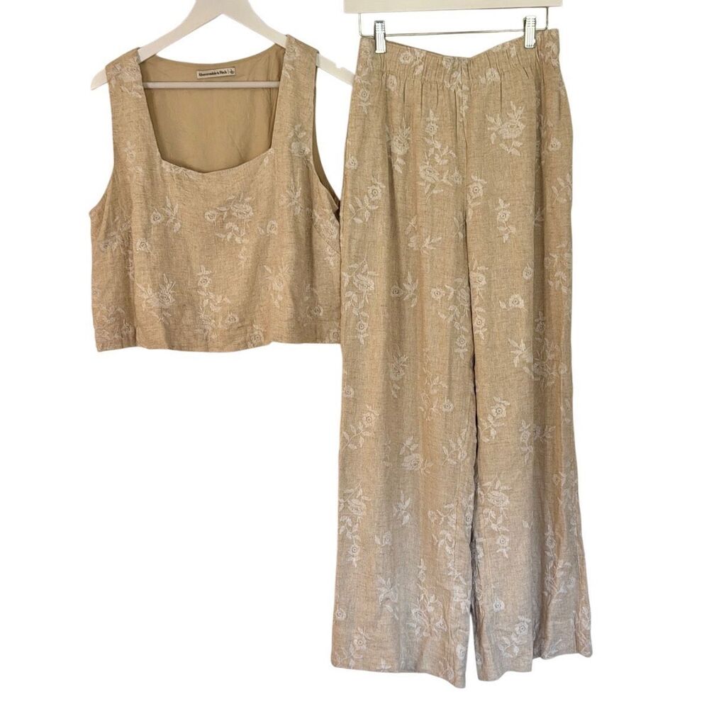 Abercrombie & Fitch Cream Two-Piece Set - Picture 2 of 15